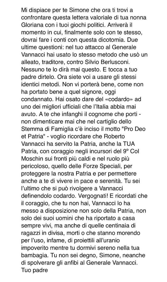 Frances99687883's tweet photo. Un padre (il giornalista #SilvioLeoni) che attacca pubblicamente e con toni pesantemente offensivi il proprio figlio ( #SimoneLeoni,FI) per le sue critiche a #Vannacci. Ma che razza di famiglie di esaltati ci sono a destra? https://t.co/mhl0OoLkYV