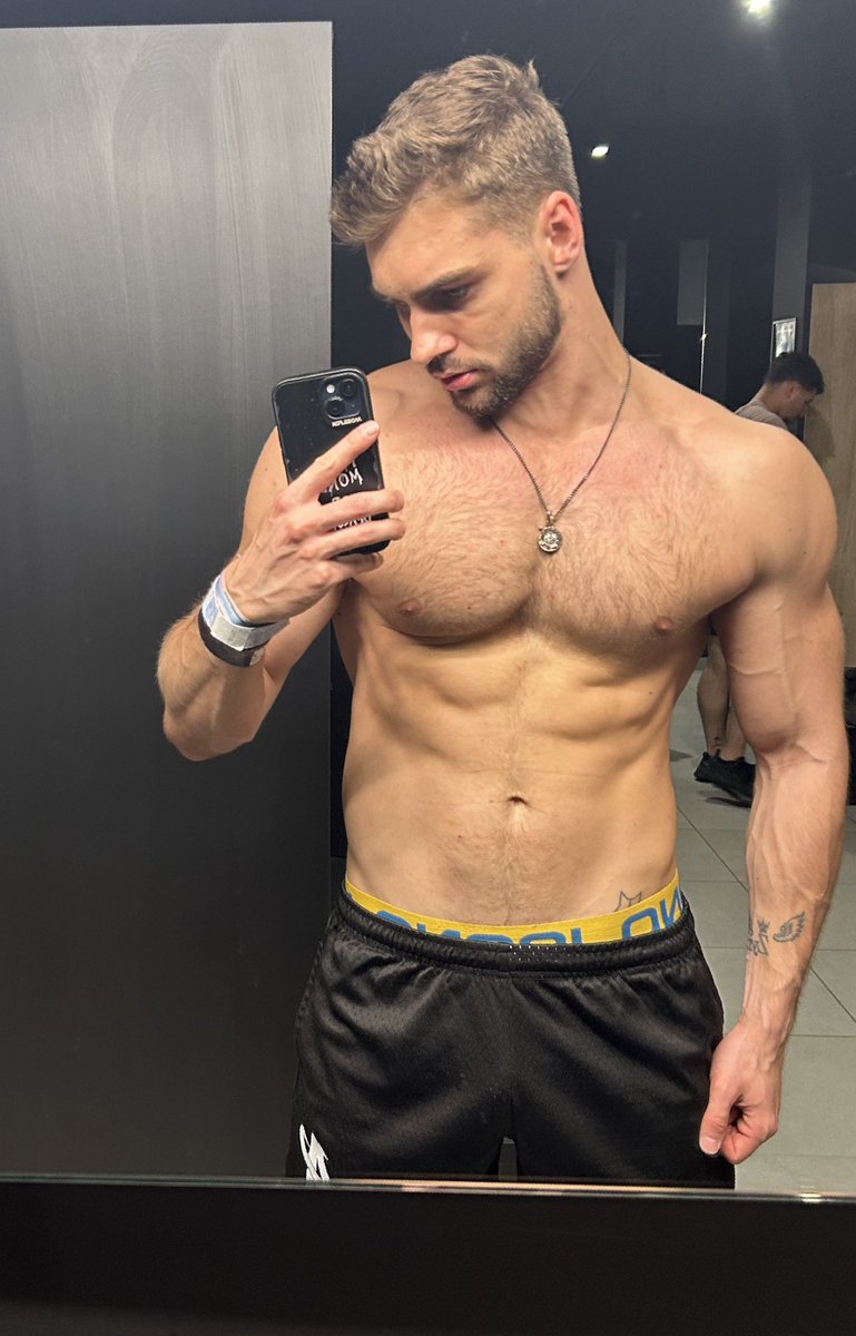 Roan Birkin (@roanbirkin) on Twitter photo Retweet game: π
Ill choose random retweeters for a fanclub and pvt code in my flirt4free room.
Type; Done in commentsπ
roan-birkin.flirt4free.com
#flirt4free
#hotguy
<a href="/Flirt4Free/">Flirt4Free</a> <a href="/Flirt4FreeUSA/">Flirt4Free</a> <a href="/belamionline/">BelAmi</a> <a href="/Belamichat/">Belamichat</a> Retweet game: π
Ill choose random retweeters for a fanclub and pvt code in my flirt4free room.
Type; Done in commentsπ
roan-birkin.flirt4free.com
#flirt4free
#hotguy
<a href="/Flirt4Free/">Flirt4Free</a> <a href="/Flirt4FreeUSA/">Flirt4Free</a> <a href="/belamionline/">BelAmi</a> <a href="/Belamichat/">Belamichat</a>