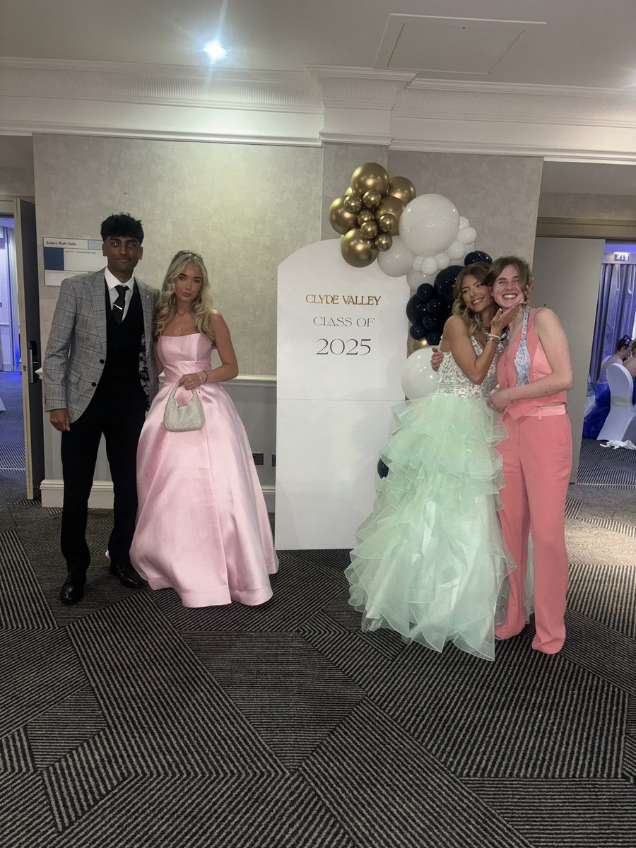 Prom 2025🤍We hope all staff and S6 pupils had the best night as we all certainly did✨the final chapters of our S6 journey are coming to a close and we are all very emotional🥹 #valley #prom #captains
