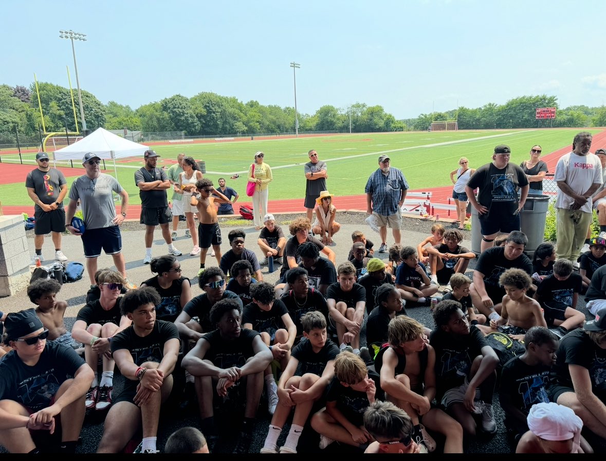 Gearing up for the 17th Annual All-American Fundamental Showcase with a surprise NFL guest. Excited to be hosting in my hometown Salem,MA! Salem kids reach out to Principal Burns for grant info &amp; athletes with financial hardships pls reach out for grant availability!DM for info!