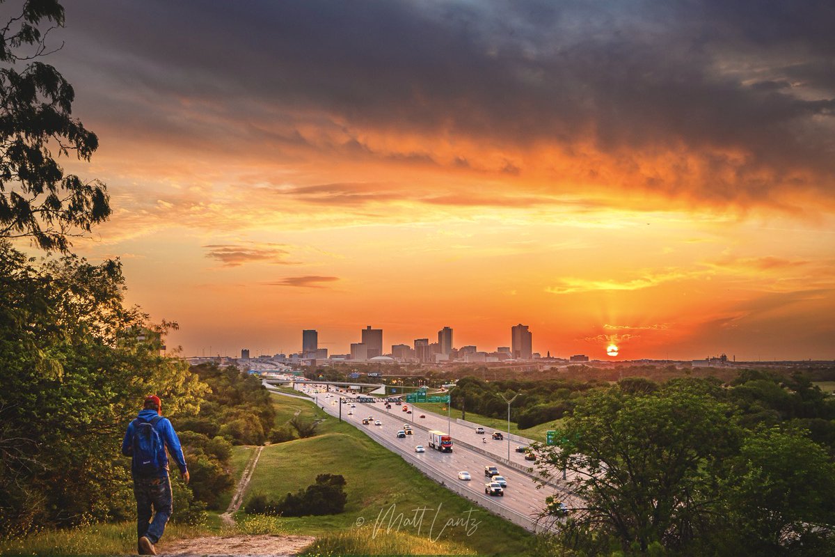 mattlantz's tweet image. Happy Birthday, Fort Worth! 🎉