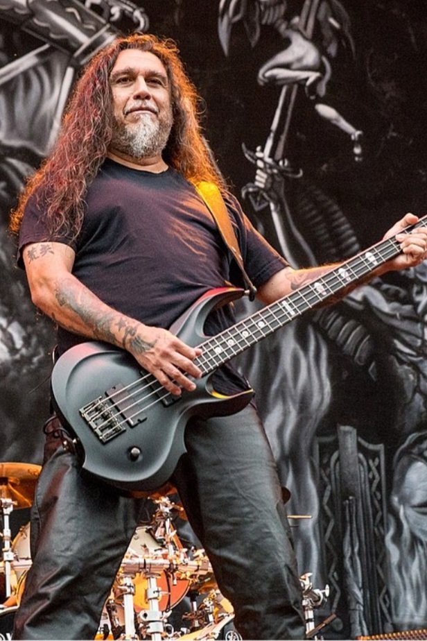 Jonathan Araya (@yojonathanaraya) on Twitter photo Estimado <a href="/alfaxis/">Alfredo Lewin</a> #gurusonar y #archivohumanodelaradio me quiero tomar la patudes de al igual que en la radio de antaño pedir un tema a su eleccion de <a href="/Slayer/">Slayer</a> para celebrar a Tomas Enrique en su cumple 64
En el #sonarclasico o #radiotransmisor #saludos y #gracias <a href="/sonarfm/">Sonar 105.3FM</a> Estimado <a href="/alfaxis/">Alfredo Lewin</a> #gurusonar y #archivohumanodelaradio me quiero tomar la patudes de al igual que en la radio de antaño pedir un tema a su eleccion de <a href="/Slayer/">Slayer</a> para celebrar a Tomas Enrique en su cumple 64
En el #sonarclasico o #radiotransmisor #saludos y #gracias <a href="/sonarfm/">Sonar 105.3FM</a>