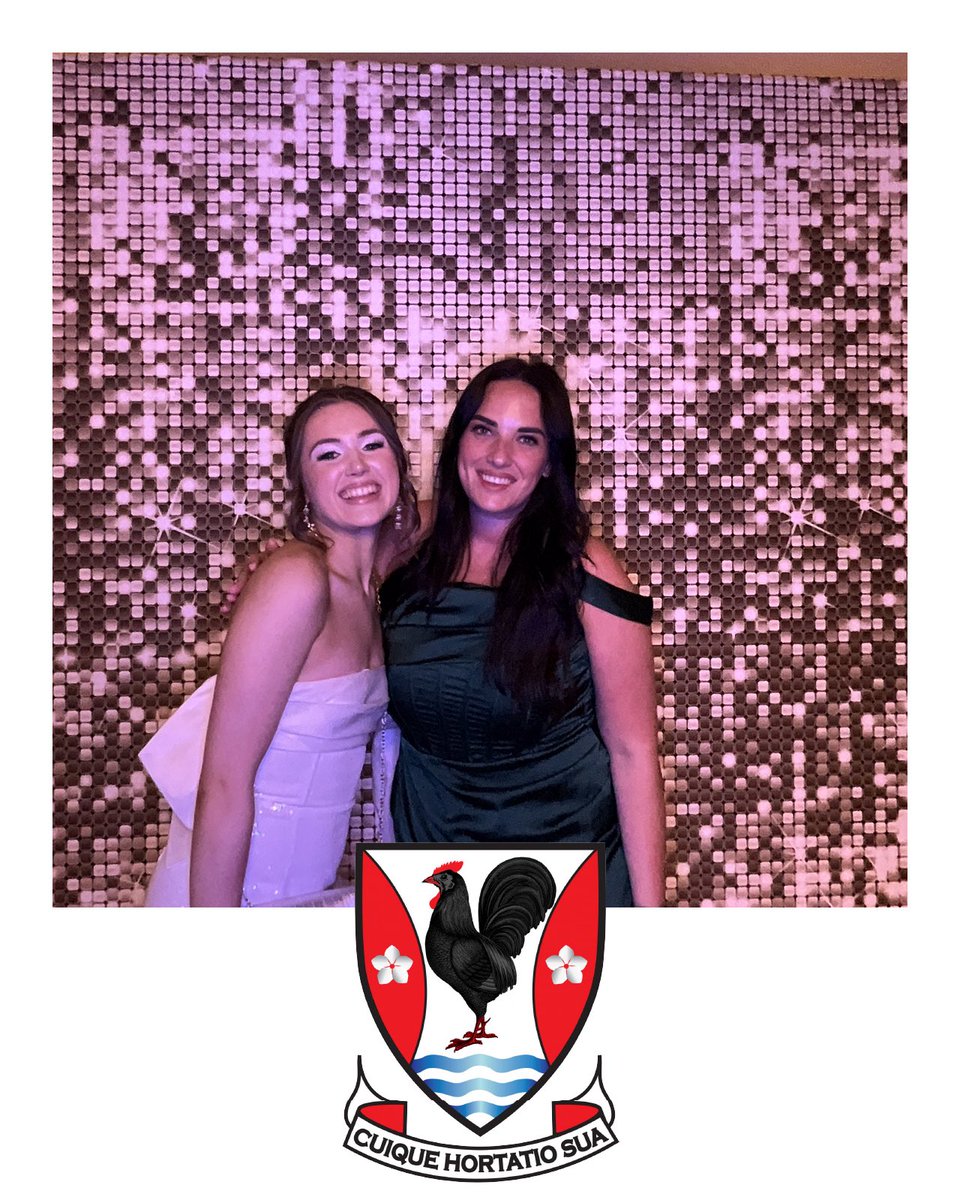 MissSimpsonENG's tweet image. Lovely evening celebrating with our S6 pupils! It’s always bittersweet sending off a new cohort every year, but this lot definitely had a big impact on me 🤍🥺