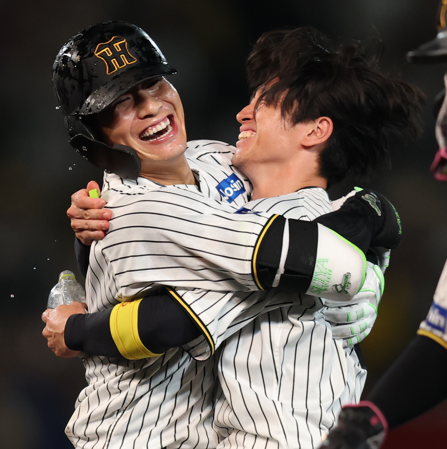 レア❗【近本光司】【木浪聖也】 刺繍ストラップ 【値下げ不可】 MIZUNO 阪神タイガース 木浪聖也 2025年ユニフォーム 刺繍