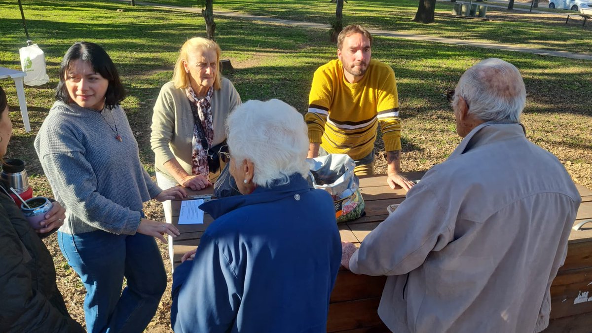 Conmemoramos el Día Mundial del Ambiente en Comunidad

En la plaza Moreno llevamos a cabo actividades enfocadas en la conciencia y la acción ambiental.

🔍 shorturl.at/TQNiK