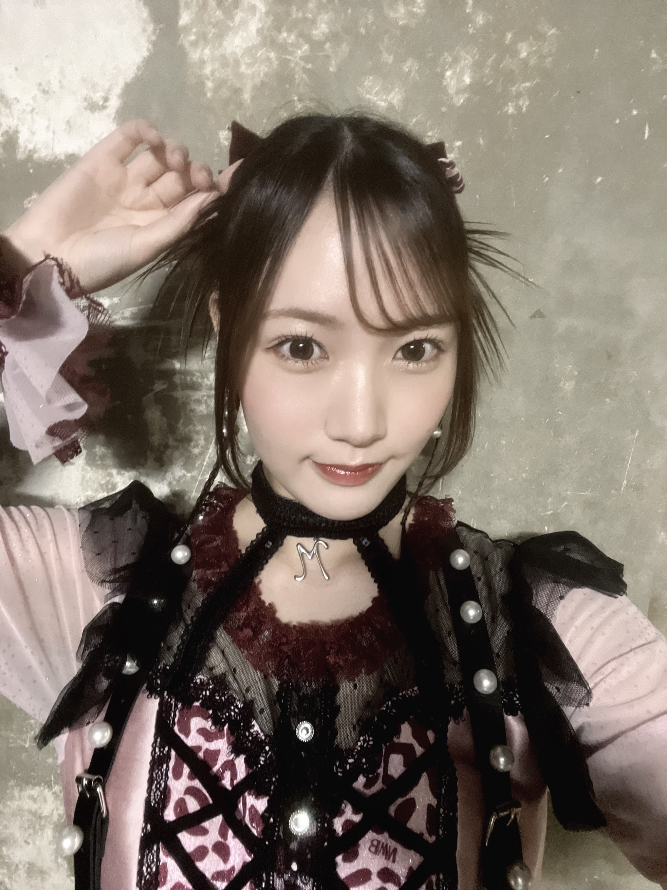 値下げ】NMB48 眞鍋杏樹 直筆サイン入り写真 2022.April A（眞鍋