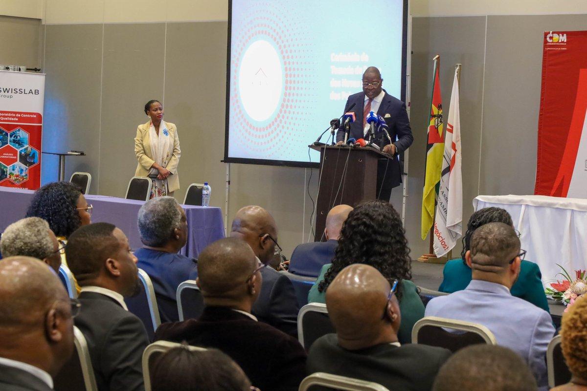 O Secretário de Estado do Comércio, António Do Rosário Grispos, em representação do Governo, participou  na cerimónia de tomada de posse dos novos lideres dos pelouros da CTA.

 #ParceriaPúblicoPrivada #CTA #DesenvolvimentoEconómico