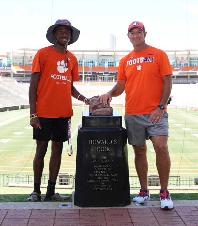 CJ Robinson (@cjrobinson_1) on Twitter photo Glad to have a great opportunity to be at <a href="/ClemsonFB/">Clemson Football</a> camp this weekend ready to show off my talent💪🏽<a href="/CoachGRiley/">Garrett Riley</a> <a href="/Coach_Grisham/">Tyler Grisham</a> Glad to have a great opportunity to be at <a href="/ClemsonFB/">Clemson Football</a> camp this weekend ready to show off my talent💪🏽<a href="/CoachGRiley/">Garrett Riley</a> <a href="/Coach_Grisham/">Tyler Grisham</a>
