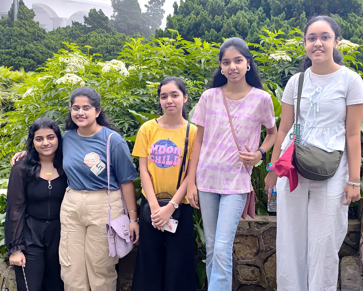 ODMEGroup's tweet image. 🌟 Thrill, Views &amp;amp; Unforgettable Moments! 🇲🇾

Day 2 of the ODM Cultural Immersion Programme took our explorers to new heights at Genting Highlands! 🏔️🚠

#ODMCulturalImmersion #GentingHighlands #StudentExplorers #GlobalLearning #SkytropolisFun #SkyAvenueAdventures