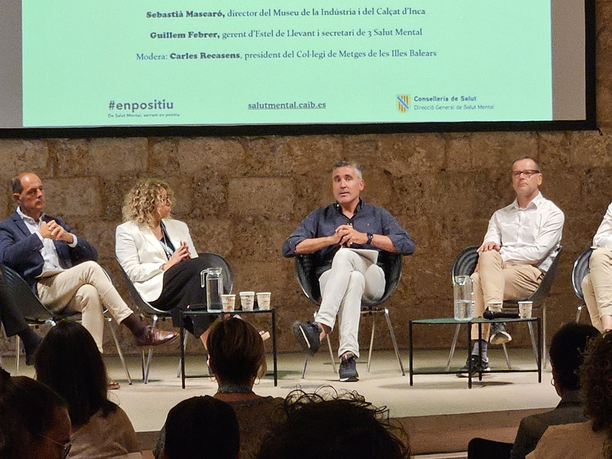 Comib (@combalears) on Twitter photo El president del Comib, <a href="/DrCRecasens/">Carles Recasens</a>, ha moderat la taula 'La importància de la Cultura en el benestar emocional: cap a la prescripció cultural' en el Encontre de Cultura i Salut Mental <a href="/SalutGOIB/">Conselleria de Salut</a> #enpositiu El president del Comib, <a href="/DrCRecasens/">Carles Recasens</a>, ha moderat la taula 'La importància de la Cultura en el benestar emocional: cap a la prescripció cultural' en el Encontre de Cultura i Salut Mental <a href="/SalutGOIB/">Conselleria de Salut</a> #enpositiu
