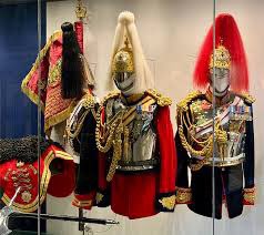 Thank you to the Household Cavalry Foundation for showing me round your incredible archives today and helping with an new venture to be launched later this year. 🇬🇧