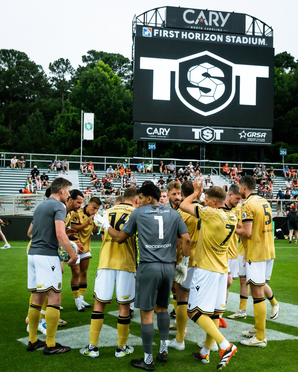 MitreSports's tweet image. An incredible start to @TST7v7 tournament in North Carolina. We're here till Monday to see who gets the $1million prize