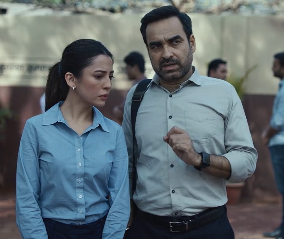 tellychakkar's tweet image. Don&apos;t they look like India&apos;s version of Sherlock Holmes and John Watson? 💯🙌🏼
#PankajTripathi #BarkhaSingh #CriminalJustice4