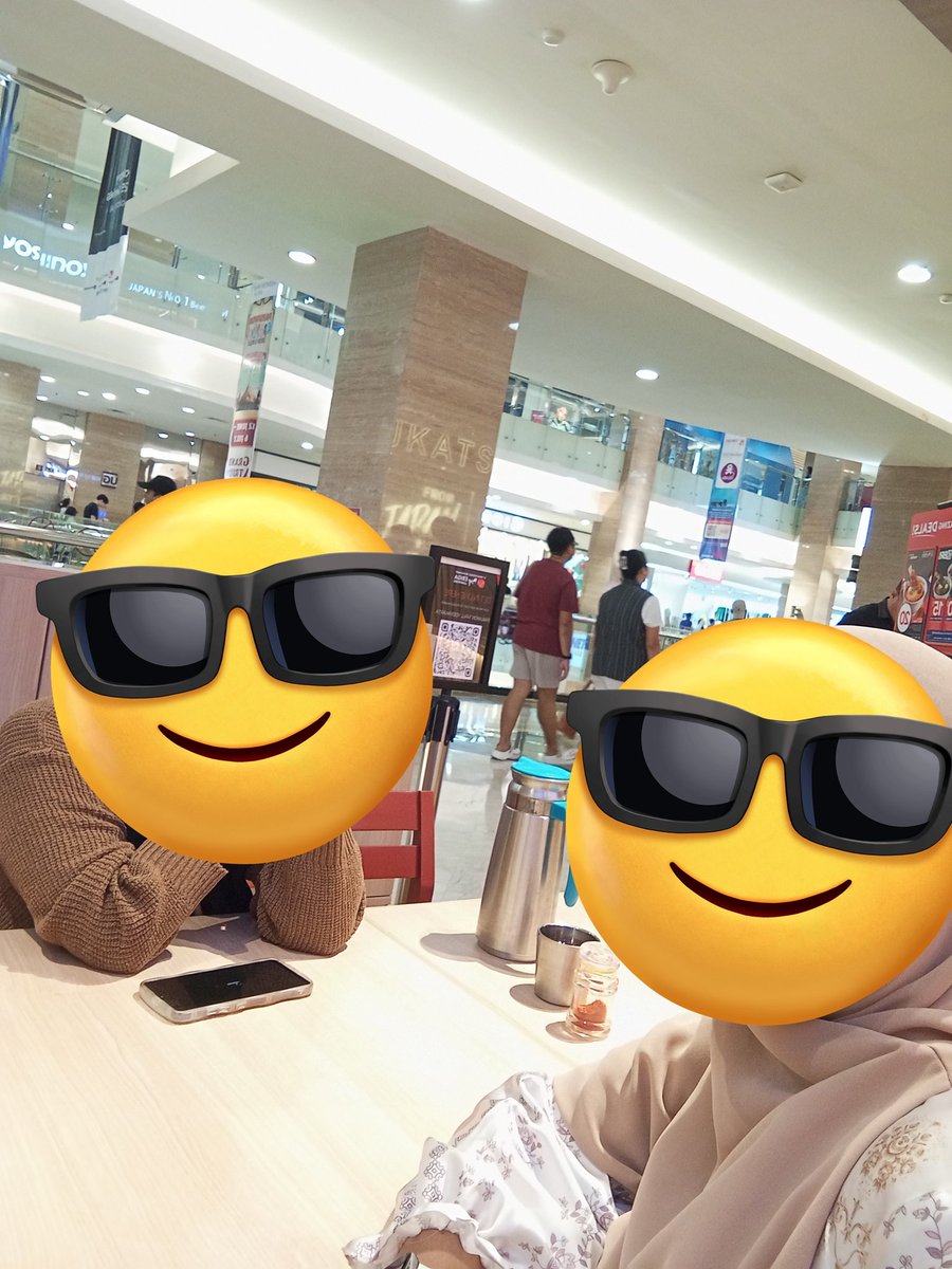 intanmanyoe's tweet photo. Lupa moto Jjajangmyeon... Pdhl itu targetnya ke sini. Gara-gara Wok of Love. 
#JuneinJogja https://t.co/feOAeZijOh