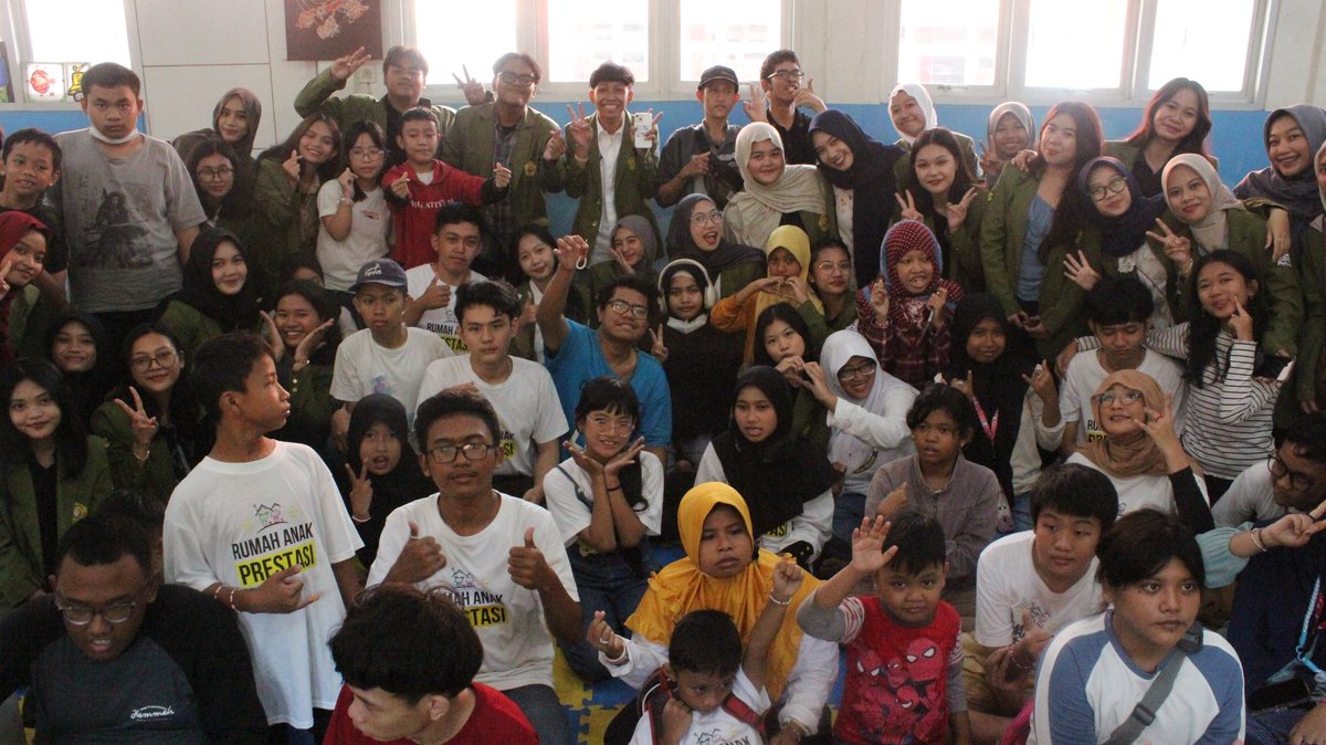 Putri Intan tweet media