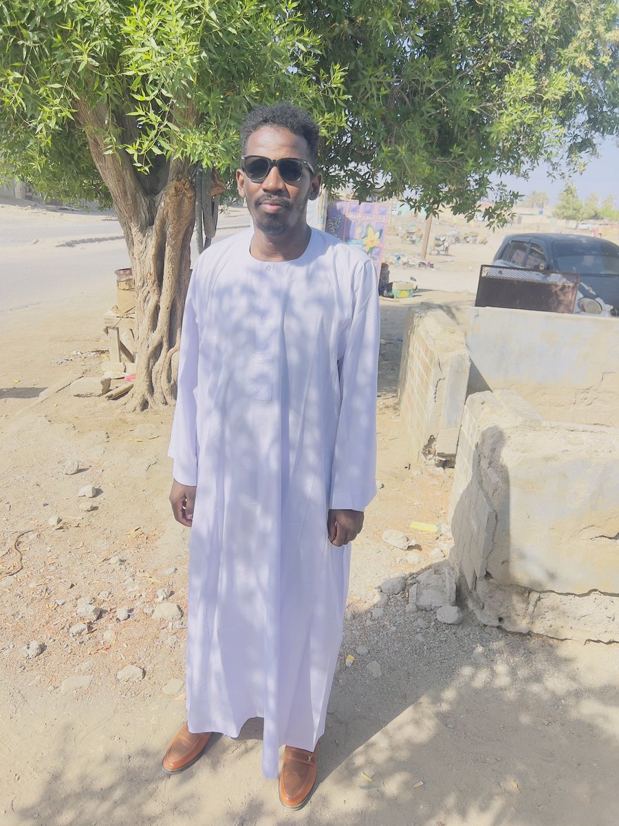 كل سنة طيبين وسعيدين💙