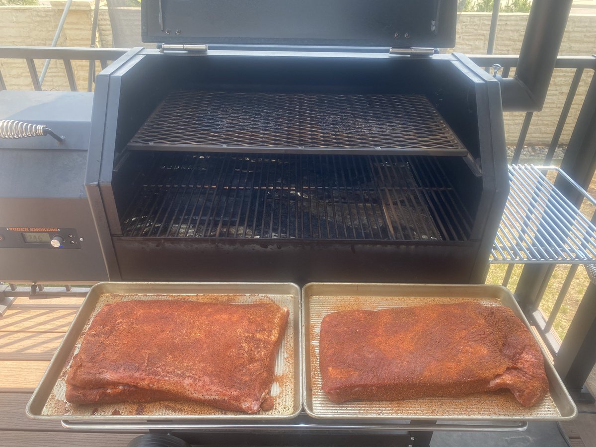 bjizzle56's tweet image. Briskets turned out really good. Hoping Mr. Joe Cardiff and family enjoy them later today. Big thanks to Eric Johnson &amp;amp; @smokinokiesbbq1 for the side dishes that will pair with the briskets. #bbq #smoker #yoder