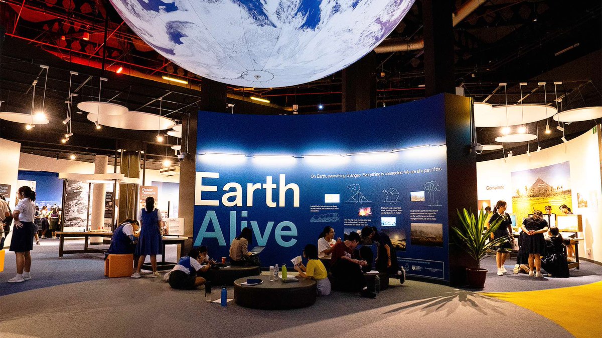 Earth Observatory SG (@eos_sg) on Twitter photo Join us for a guided tour of the “Earth Alive” exhibition at <a href="/ScienceCentreSG/">Science Centre SG</a> on 27 June! Explore over 20 exhibits and visual displays to gain insights into the forces driving changes on Earth and experience some of its physical functions.
Register now: bit.ly/456QVxC. Join us for a guided tour of the “Earth Alive” exhibition at <a href="/ScienceCentreSG/">Science Centre SG</a> on 27 June! Explore over 20 exhibits and visual displays to gain insights into the forces driving changes on Earth and experience some of its physical functions.
Register now: bit.ly/456QVxC.