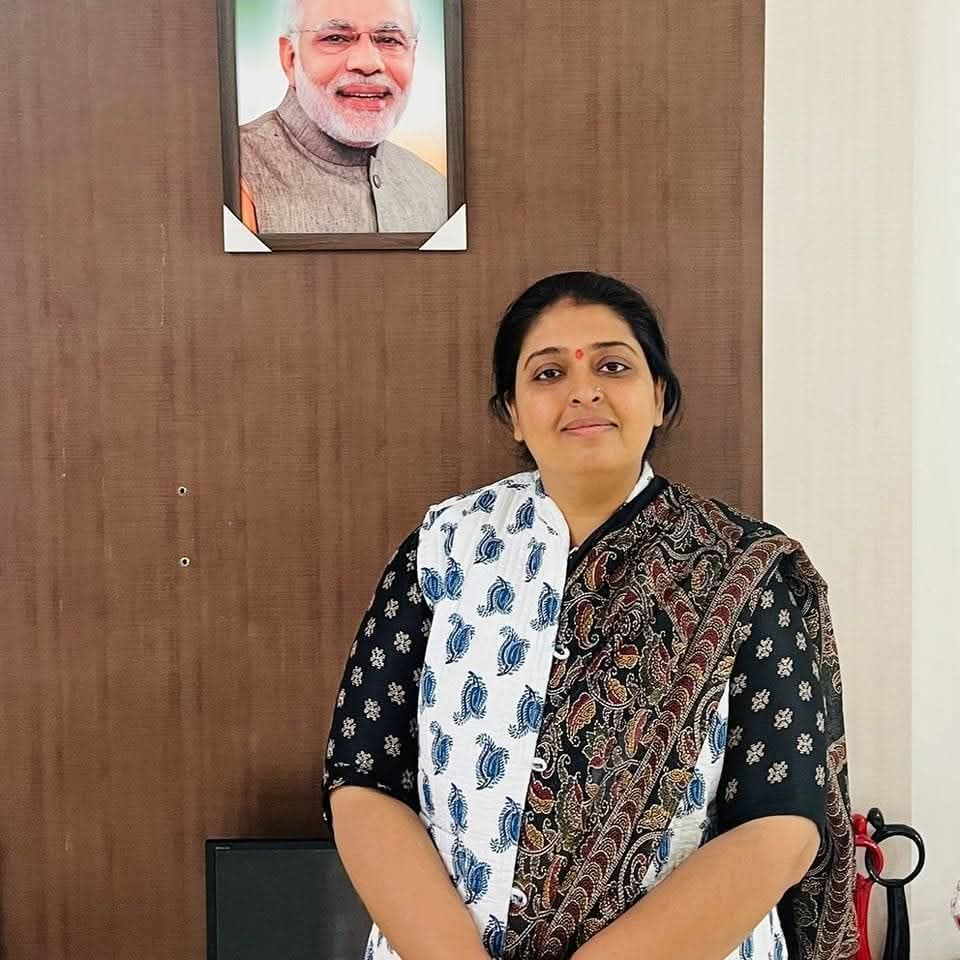 Vinod Khichar(Bishnoi) 29 HR🇮🇳 🪷🐦 (@vinodbishnoi291) on Twitter photo #सांचोर
डॉ शीला बिशनोई प्रदेश सह संयोजक :- चिकित्सा प्रकोष्ठ भाजपा राजस्थान को 
जन्मदिन की बहुत बहुत बधाई और शुभकामनाएं  जी आप पर गुरु भगवान जी हमेशा अपना आशीर्वाद बनाए रखे  🕉️🎉🎂💐🙏 🎂🎂
<a href="/DrSheelaBishnoi/">Dr Sheela Bishnoi</a> 
<a href="/bishnoikuldeep/">Kuldeep Bishnoi</a> <a href="/bbhavyabishnoi/">Bhavya Bishnoi</a> <a href="/abbmmukam/">Akhil Bhartiya Bishnoi Mahasabha (Reg.)</a> <a href="/kkvishnoibjp/">K.K.Vishnoi</a> #सांचोर
डॉ शीला बिशनोई प्रदेश सह संयोजक :- चिकित्सा प्रकोष्ठ भाजपा राजस्थान को 
जन्मदिन की बहुत बहुत बधाई और शुभकामनाएं  जी आप पर गुरु भगवान जी हमेशा अपना आशीर्वाद बनाए रखे  🕉️🎉🎂💐🙏 🎂🎂
<a href="/DrSheelaBishnoi/">Dr Sheela Bishnoi</a> 
<a href="/bishnoikuldeep/">Kuldeep Bishnoi</a> <a href="/bbhavyabishnoi/">Bhavya Bishnoi</a> <a href="/abbmmukam/">Akhil Bhartiya Bishnoi Mahasabha (Reg.)</a> <a href="/kkvishnoibjp/">K.K.Vishnoi</a>