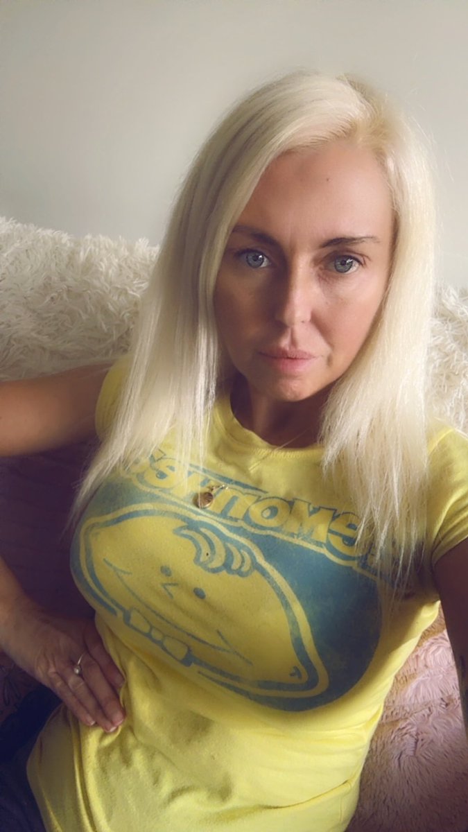 Dm for WhatsApp chat and calls