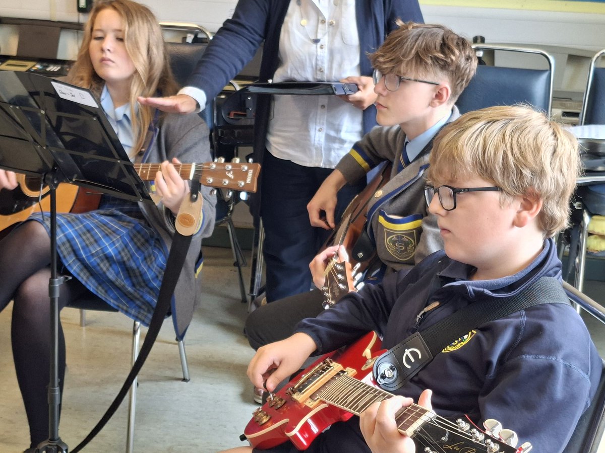 MusicFernhill's tweet photo. A busy week of rehearsals before we leave for Italy on Monday. Everyone has worked so hard this week and we are so proud of your #commitment #compassion  #courage and #confidence see you all at 03:30 on Monday morning! 🇮🇹 🇮🇹 🇮🇹 https://t.co/qYqEcynkef