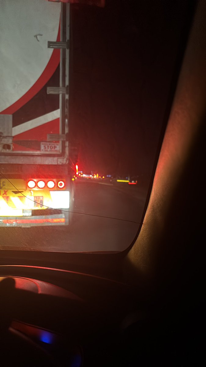 Kudzi02's tweet photo. @ninja_reezy The congestion is on steroids. Could not figure out what is happening. Acturus ndoyakuMbotakura traffic but yah it’s a mess https://t.co/M91irSEQTB