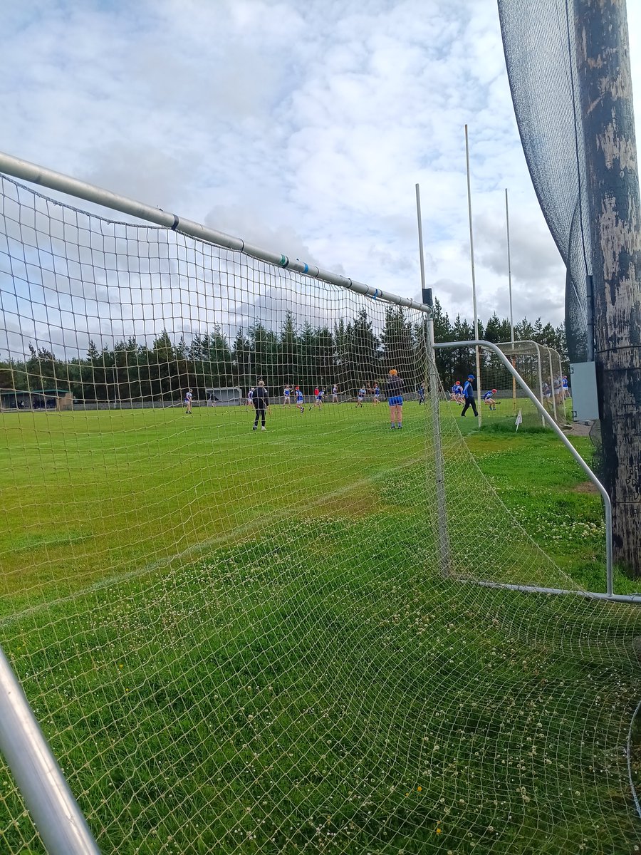 Nice evening for game in inagh
Umpiring duties