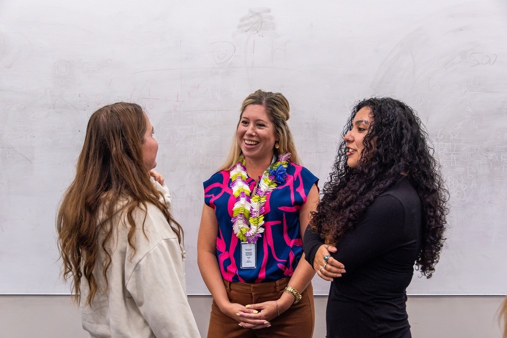 CFShawaii's tweet photo. In April, our CEO Amanda had the wonderful opportunity to speak to @HPU students about CFS—diving into our organization's rich history, the vital work we do, and the key areas where we're creating positive change for Hawai‘i's families.

Mahalo HPU! https://t.co/O7mYRmjdmq
