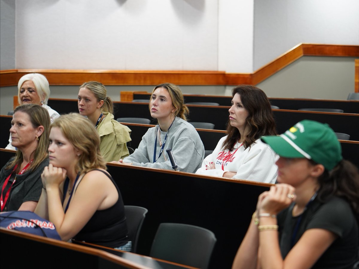 Orientation season is in full swing here at the SOP! We are so excited to see all our future Pharm Rebs this summer. Hotty Toddy
