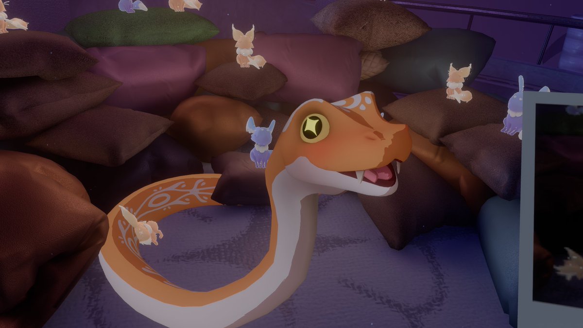 This has got to be my favorite #furality yet! Thanks to everyone thats come up and said hi, its been great getting to meet you all 🐍🧡