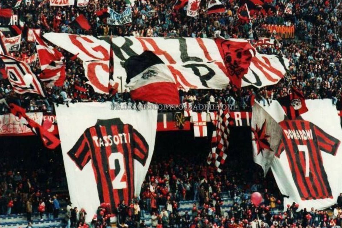 MemoriesMilan's tweet image. Pronti via, #MilanCremonese:
Bello incontrare subito un figlio del Milan come Giovanni #Stroppa in un derby lombardo.

Doppio ricordo questa partita:
La doppietta di #Hateley nel 1984 e il 7-1 tricolore del 96.
Ma ahimè, fu l’ultima di 2 giganti 
#Tassotti e #Donadoni. 

🔴⚫️