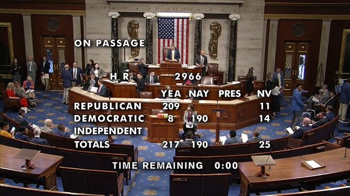 JUST IN: 190 House Democrats voted AGAINST a bill that would prevent non-U.S. citizens from receiving taxpayer-funded business loans.

Democrats are America LAST