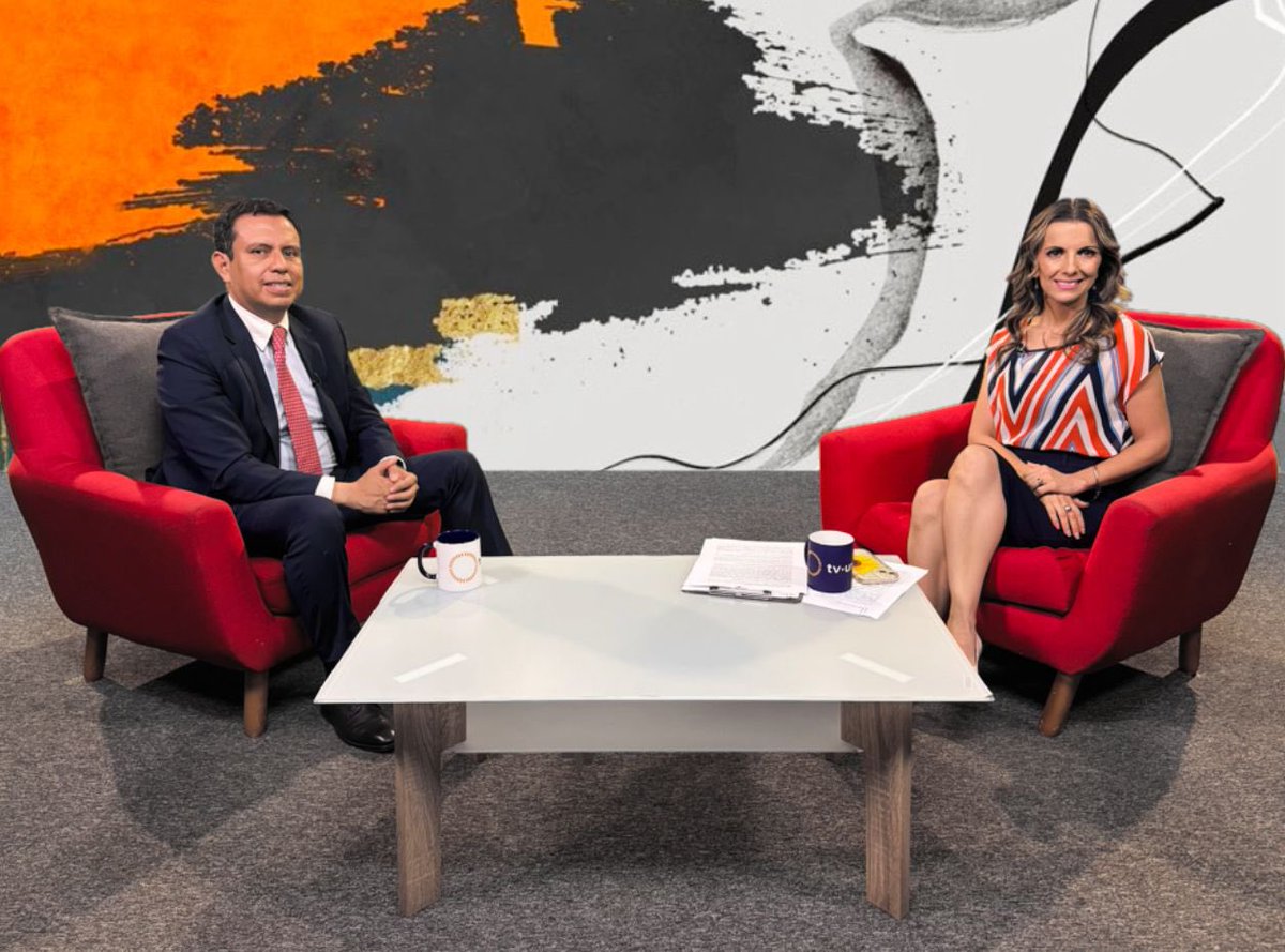 Hablemos de libertad y privacidad🗣️📡 

En #LaUNAMresponde platicamos con el <a href="/RodrigoBritoM/">Rodrigo Brito M.</a> del Seminario de Derecho Constitucional <a href="/DerechoUNAMmx/">Facultad de Derecho</a> sobre la iniciativa de Ley de Telecomunicaciones y Radiodifusión, su importancia, implicaciones y polémica 📻📺

2:30 y 6:30 <a href="/tvunam/">TV UNAM</a>