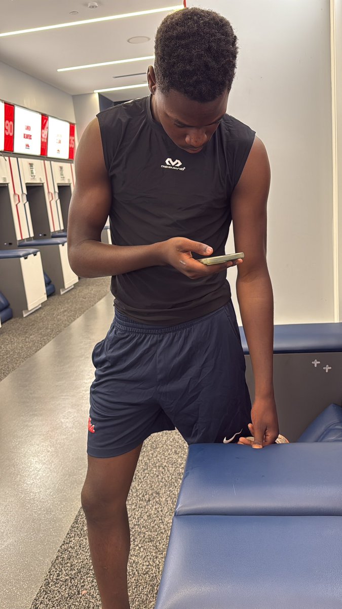 Lil baby perk is ready for Ole Miss camp today 😁😁🙌