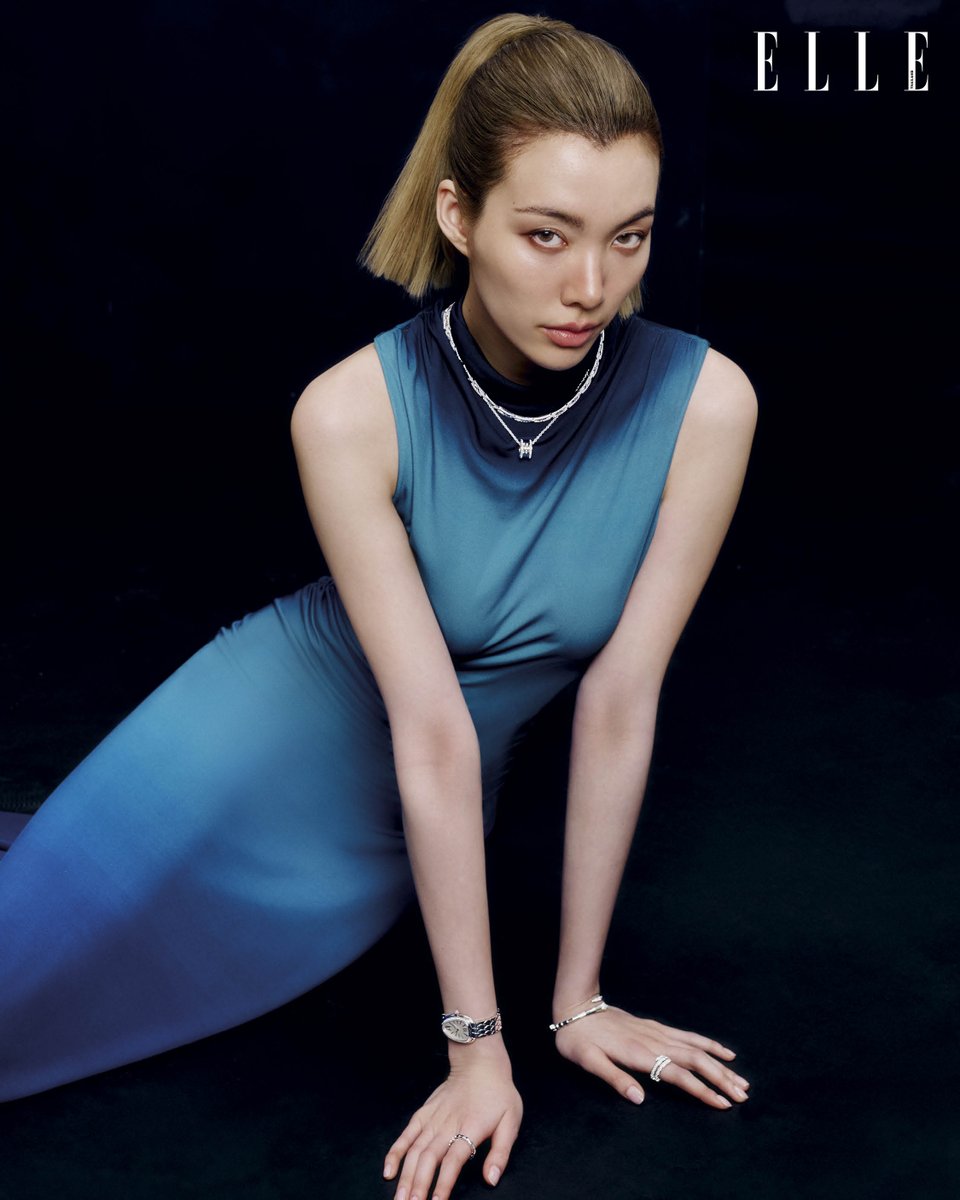 #ELLEJune2025 งดงามราวกับบทกวีที่ถ่ายทอดผ่านสไตล์หรูและอ่อนหวานโรแมนติกของสาว ออม กรณ์นภัส <a href="/ormmormm/">orm kornnaphat🌈</a>  พร้อมด้วยเครื่องประดับและนาฬิกาดีไซน์ไอคอนิกจาก <a href="/Bulgariofficial/">Bvlgari</a> ไม่ว่าจะเป็นคอลเล็กชั่น B.zero1, Bvlgari Bvlgari และ Serpenti

#ELLEThailand
#BVLGARI #OrmKornnaphat