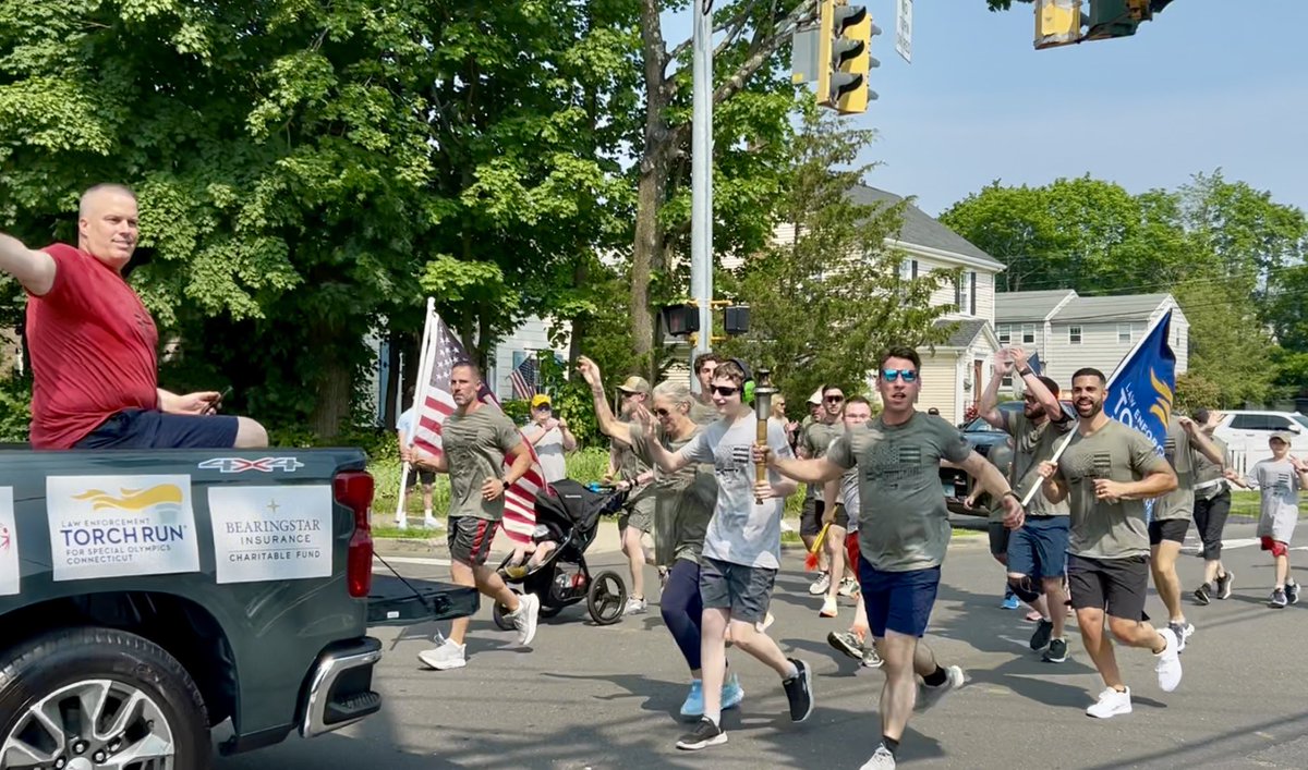 David Gusitsch (@davidgusitsch) on Twitter photo Here are just a few action shots as the New Canaan Police Department, current & former students, & the entire team for the annual <a href="/SpecialOlympics/">Special Olympics</a> Law Enforcement Torch Run ran by <a href="/SaxeMS/">Saxe Middle School (CT)</a> today. Look at those smiles - what a wonderful experience for all involved! Here are just a few action shots as the New Canaan Police Department, current & former students, & the entire team for the annual <a href="/SpecialOlympics/">Special Olympics</a> Law Enforcement Torch Run ran by <a href="/SaxeMS/">Saxe Middle School (CT)</a> today. Look at those smiles - what a wonderful experience for all involved!