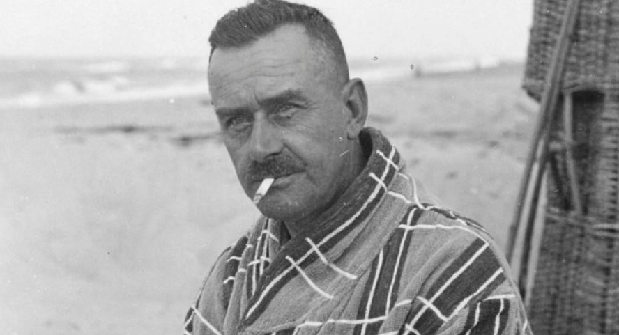 "Die Zeit ist ein Geschenk der Natur, aber sie ist ein Geschenk, das nicht jedem zu den gleichen Bedingungen gewährt wird"

150 Jahre Thomas Mann 👑