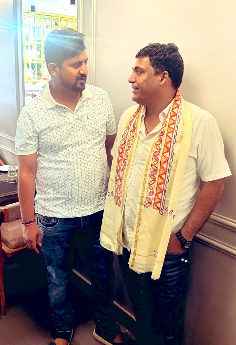 barunrajsingh's tweet image. भाजयुमों बिहार के प्रदेश प्रवक्ता बड़े भाई श्री राहुल रंजन जी को जन्मदिवस की हार्दिक बधाई एवं शुभकामनाएँ! 

बाबा विश्वनाथ से आपके उत्तम स्वास्थ्य एवं दीर्घायु जीवन की कामना करता हूँ 🙏

@rahulraj6