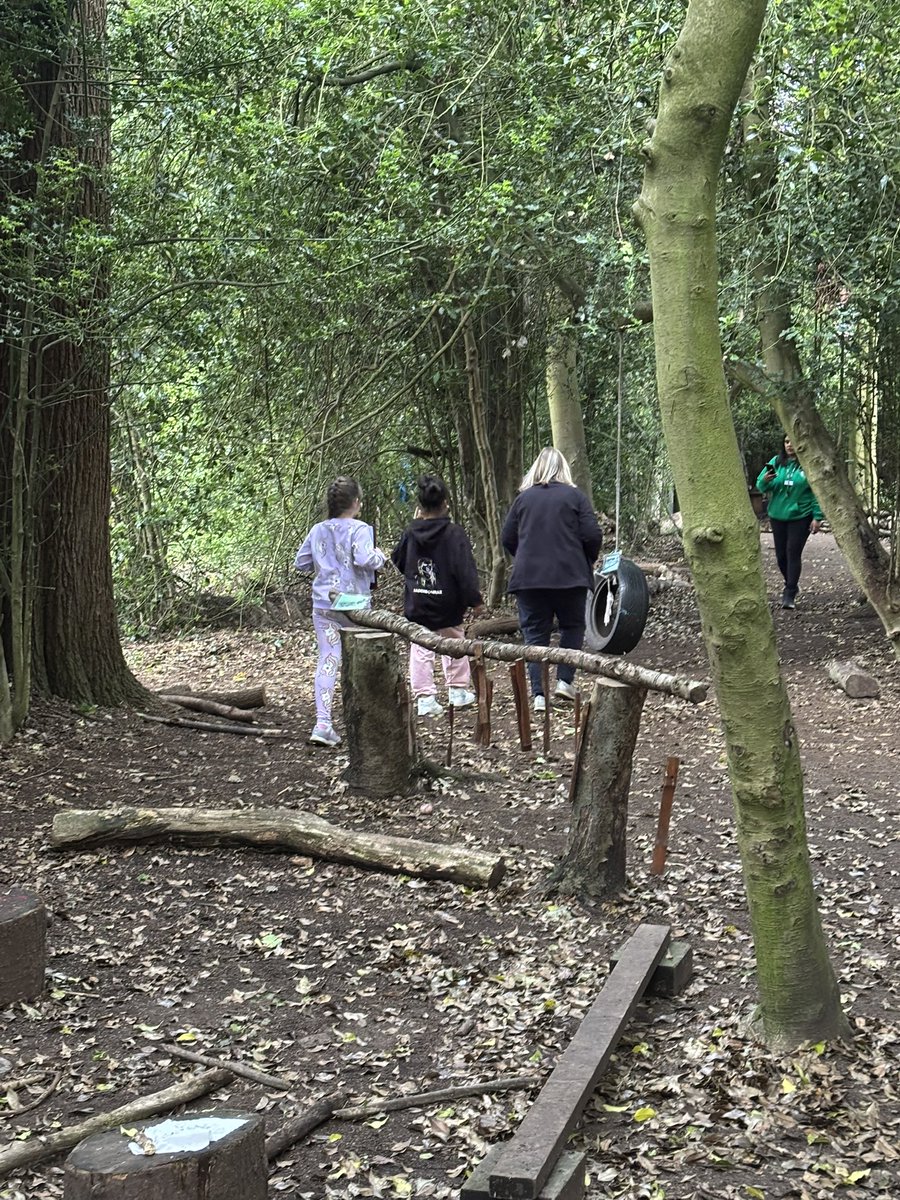 CoppiceB75's tweet image. Coppice Sleep Over 2025! Scavenger hunt, forest play, camp fire and games! Wow! #suttoncoldfield #coppiceprimary #forestschool