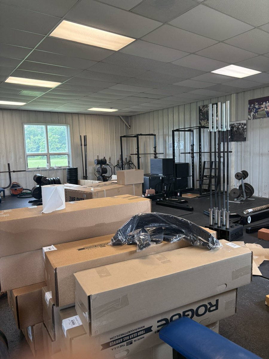 hammontonFB's tweet image. One step closer to reality !!!!
Thank you Hammonton Board of Education!!! @HHSdevilsports