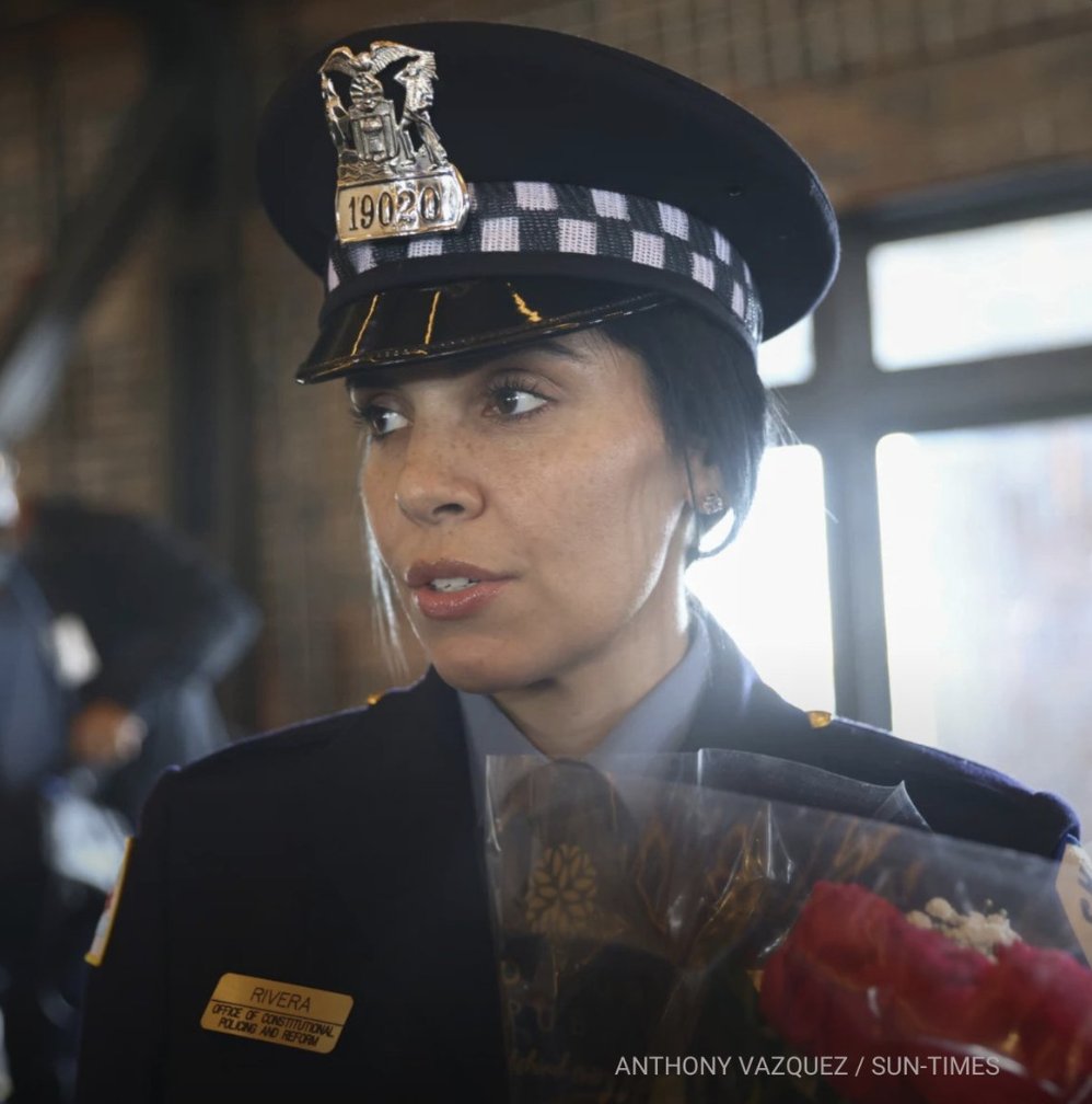 AldermanTabares's tweet image. May our city honor Ofc. Krystal Rivera for the hero she was and will always remain. May we uplift her family to show the gratitude and respect for the sacrifice they’ve made and the burden they’ll carry. #HonorOfcRivera