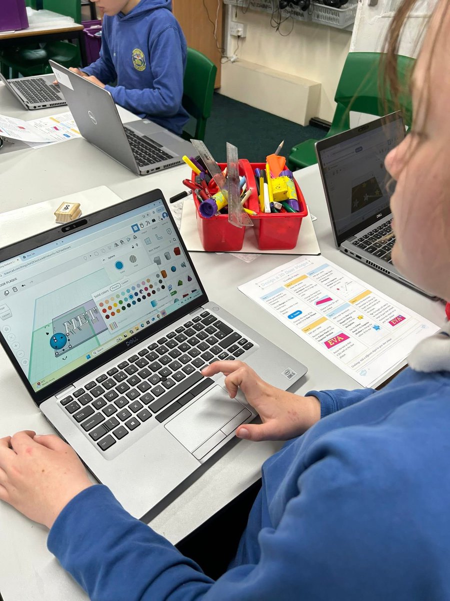 C4 Computing - 3D Modelling using Tinkercad. This is only our second lesson but they loved making door plaques and testing out all the functions with our new laptops!
#ConistonCEPrimaryClass4 #ConistonCEPrimaryComputing