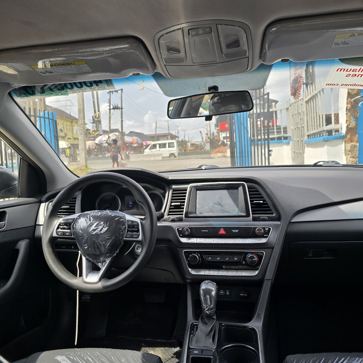 carworldng's tweet photo. 2019 Hyundai Sonata SE β Foreign Used
β
4-Cyl | FWD | Reverse Cam | Cruise Control | Touchscreen
π° β¦21.5M | π Benin City
π 08107111256
Drive comfort. Drive Supreme.
#HyundaiSonata #SupremeCarWorld #UsedCarsNG #BeninCityAutos #NaijaCarDeals #ReliableSedans #FuelEfficientCars #Sonata2019