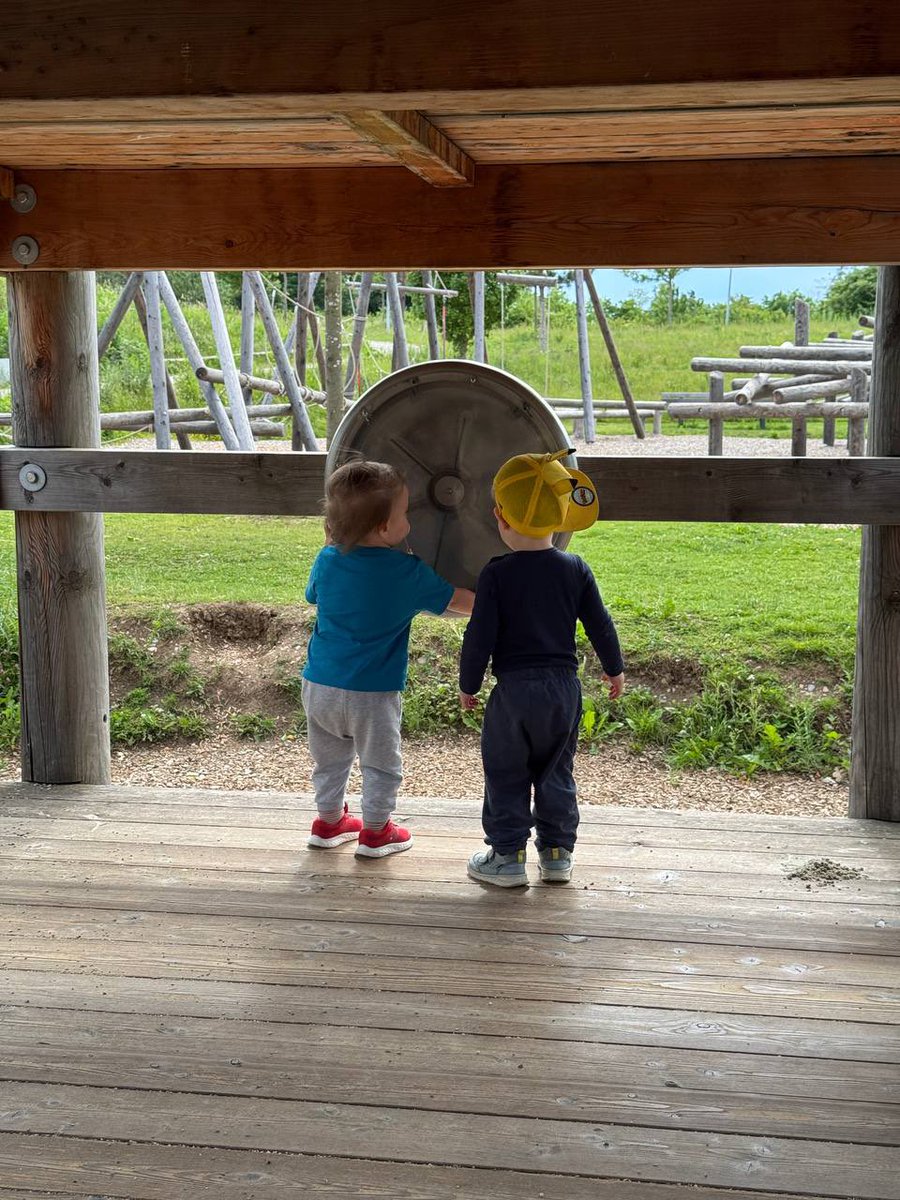 Немного навели суеты с легендой твиттера
<a href="/mergtty/">shafran</a> :)