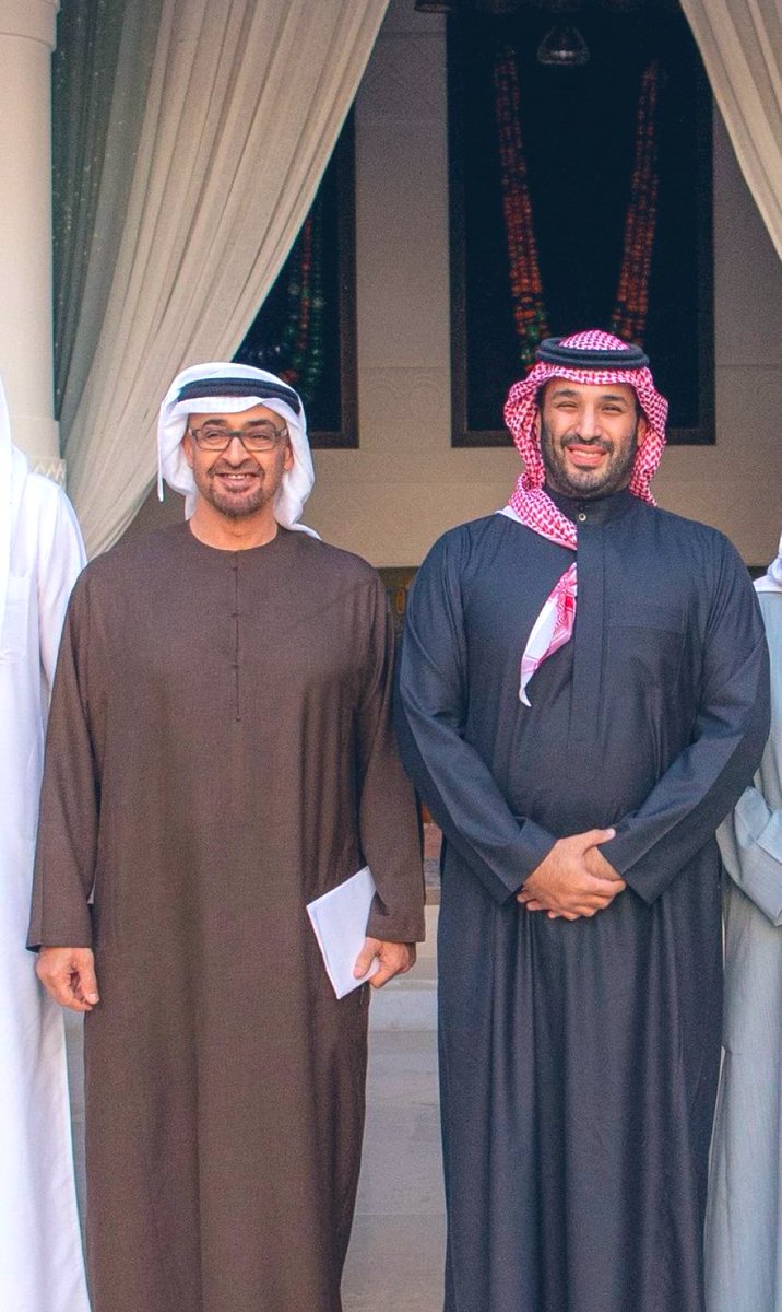 سمو #ولي_العهد يتلقى اتصالًا هاتفيًا من رئيس دولة الإمارات العربية المتحدة، هنأه فيه بعيد الأضحى المبارك.