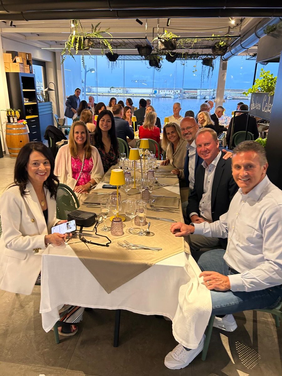 Partner Tim Tomasik spoke on a panel about attorney discipline and political conduct at the Chicago Bar Association’s CLE Abroad in Sicily. 

Partners Dan Kotin and Shawn Kasserman joined him for two days of CLEs in Palermo.

#TKKLaw #CBA