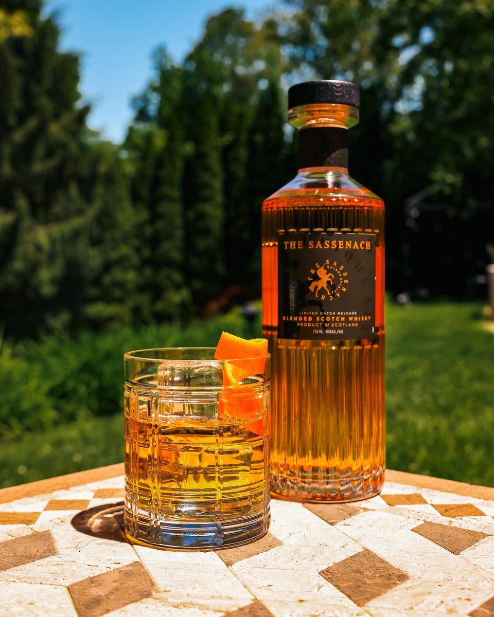 SassenachSpirit's tweet image. Orange is the new Gold🥃🍊

#Sassenach #OldFashioned #Whisky #SamHeughan