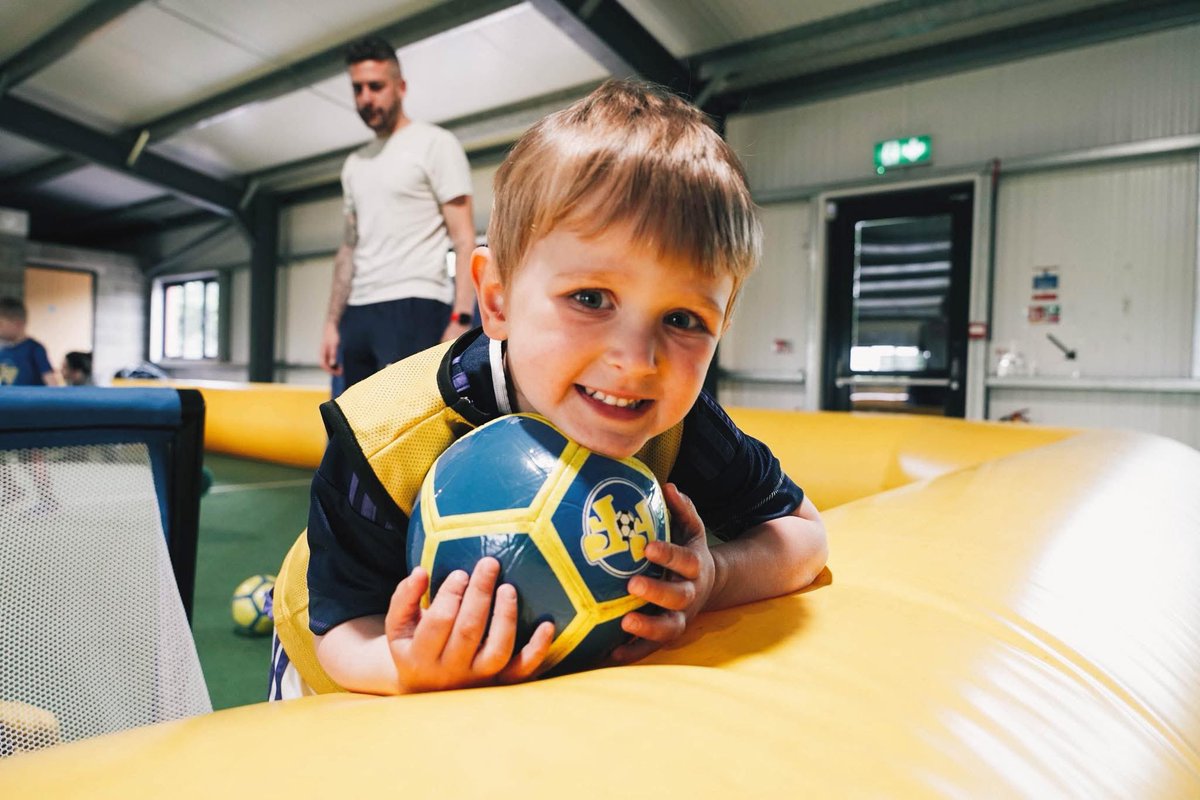 👶 A WEEKEND OF TOTS AWAITS! Our weekends are jam packed with football fun at the FFF.

We take our Tots Football Fun experience across the community with 11 sessions taking place over the weekend at our local venues.

Looking forward to another busy weekend of tots!