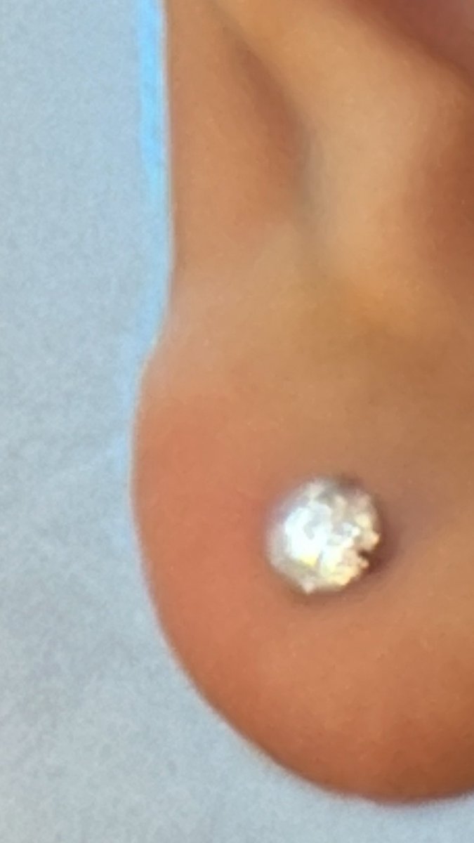 just said “fuck it” and got my ears pierced lmaoooo