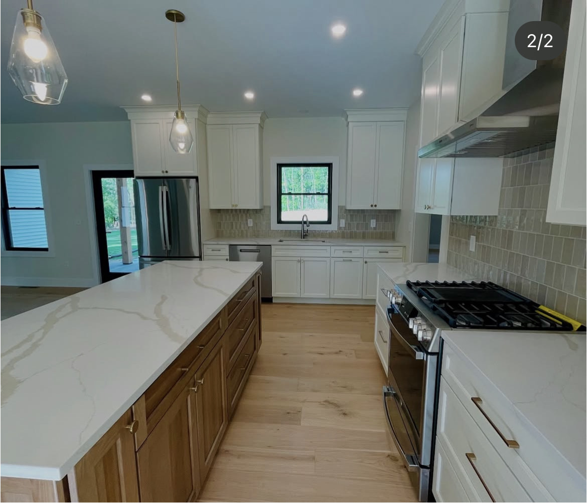 "Dream Kitchen" Inspo🤩 Check out these recent custom builds from our friends at Kaydeross Construction featuring the heart of the home and Cafe, Monogram and GE Profile appliances from Marcella's😍